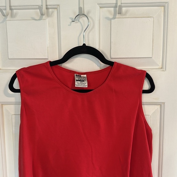 Allison Dailey Red tank size 2x - Picture 2 of 3